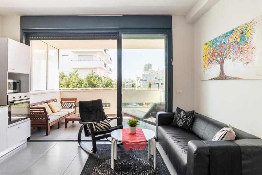 Sunny Luxury Apartments Tel Aviv Bagian luar foto