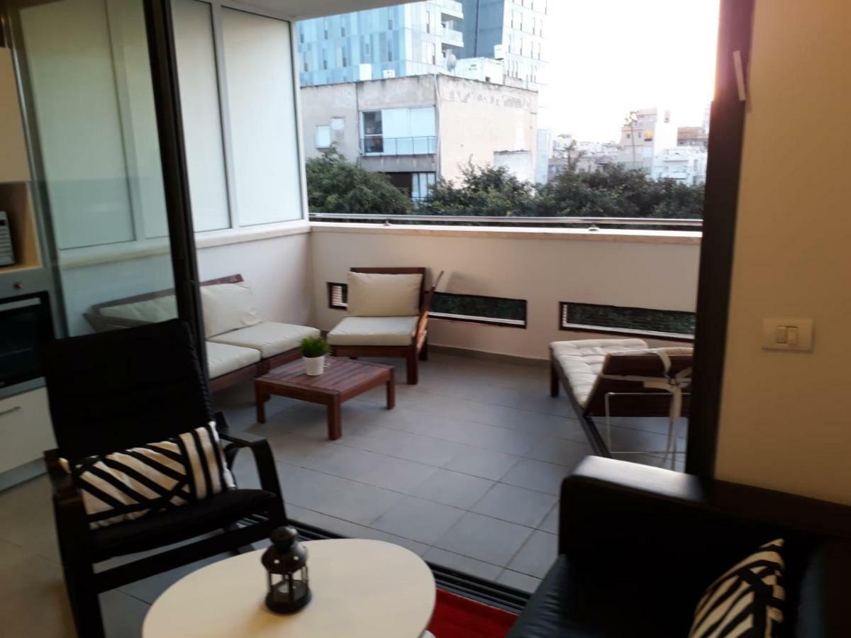 Sunny Luxury Apartments Tel Aviv Bagian luar foto