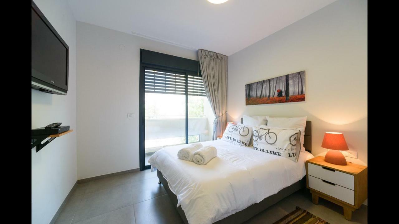 Sunny Luxury Apartments Tel Aviv Bagian luar foto